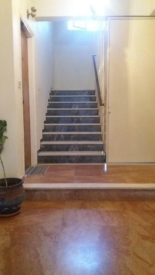 Crystal Home Near Airport Artemida  Ngoại thất bức ảnh