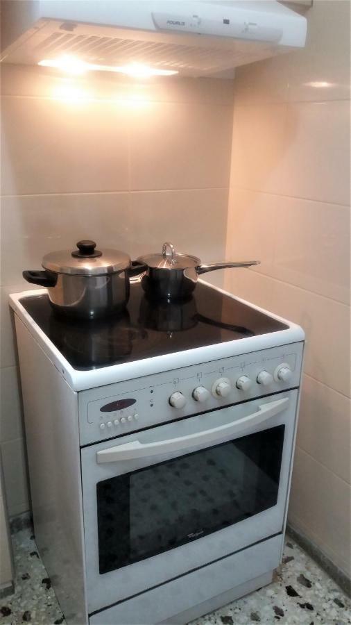 Crystal Home Near Airport Artemida  Ngoại thất bức ảnh
